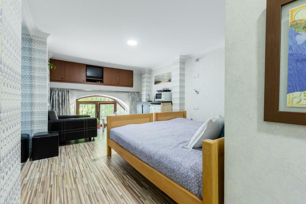Hb Apartments Akhvelediani II Tbilisi Bagian luar foto